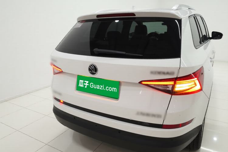 Used Skoda Kodiaq 2018 Facelifted TSI330 5-Seater Two-Wheel-Drive Comfort Edition
