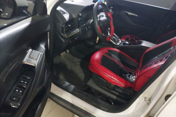 Used Baojun RS-3 2020 1.5L CVT Elite Version with 24-Hour Online Service
