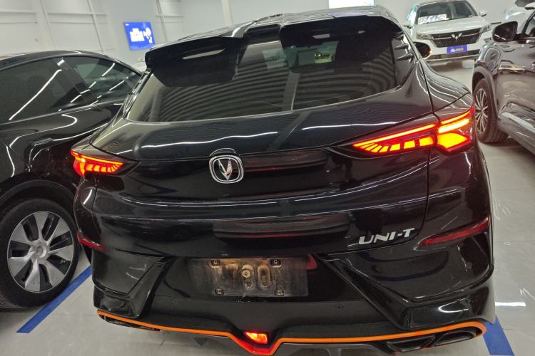 Used Changan UNI-T 2022 1.5T Prestige Version
