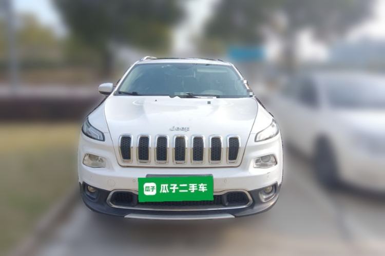Used Jeep Cherokee 2016 2.4L Professional Smart Version