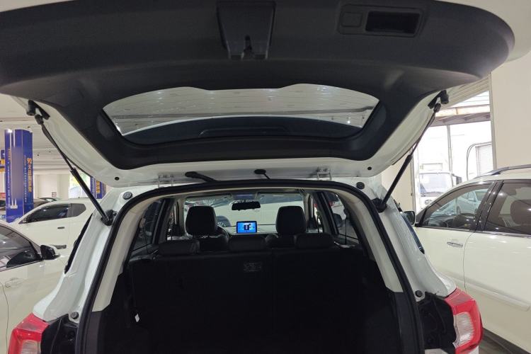 Used FORTHING T5 2021 1.5T Automatic Comfort Version Trunk