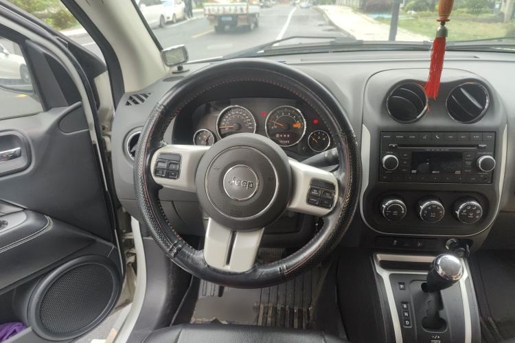 Used Jeep Compass 2014 2.4L Four-Wheel Drive Serpentine Collection Edition Steering Wheel