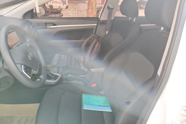 Used Hyundai Elantra (6th Generation / Lingdong) 2016 1.6L Automatic ZhiXuan – Elite Version