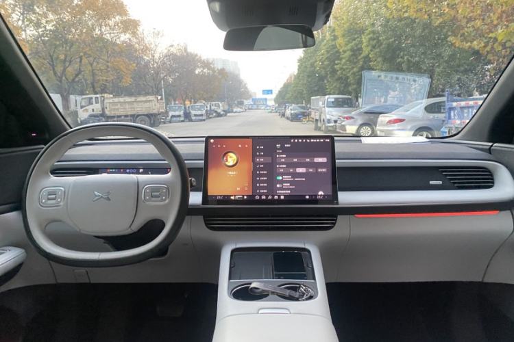 Used XPeng G6 2023 580 Long-Range Pro Interior 5