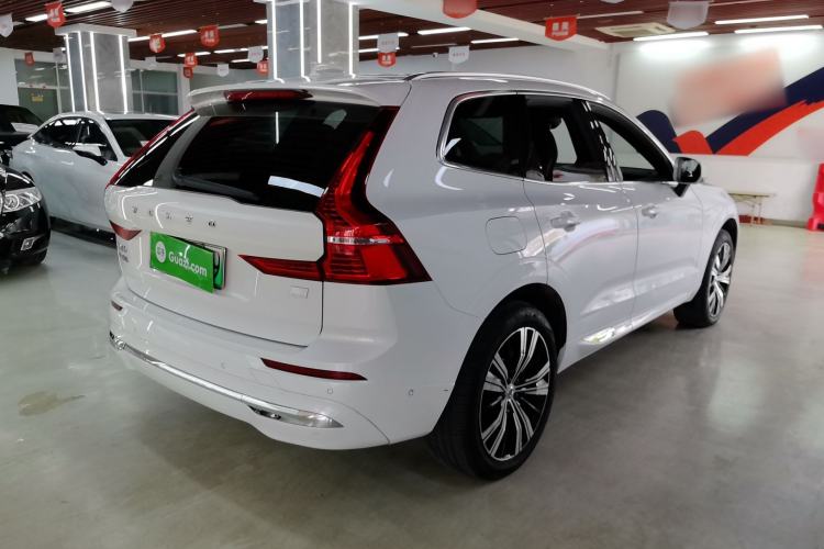 Used Volvo XC60 New Energy 2022 T8 Plug-in Hybrid All-Wheel Drive Smart Luxury Edition Exterior 3