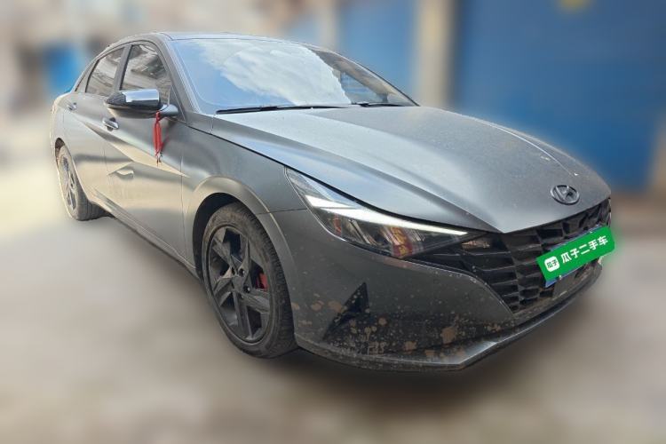 Used Hyundai Elantra 2022 1.5L CVT 20th Anniversary Edition Front Right 45 Deg