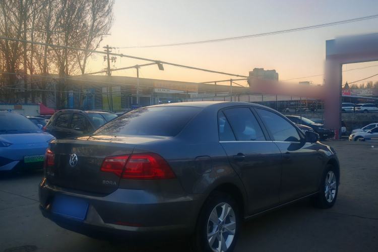 Used Volkswagen Bora 2015 Zhuihui Edition 1.6L Manual Comfort Model Exterior 3