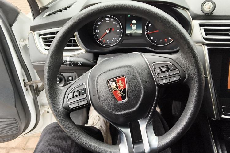 Used Roewe i5 2019 1.5L Automatic 4G Connected Langhao Edition