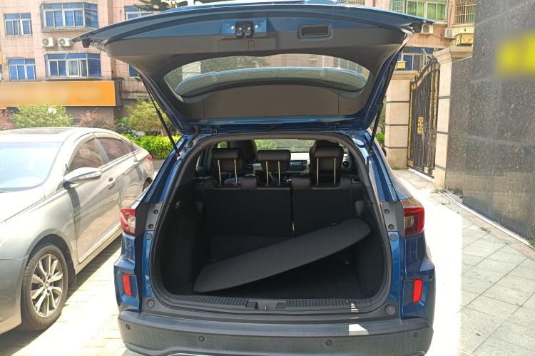 Used Honda XR-V 2015 1.8L EXi CVT Comfort Version Trunk