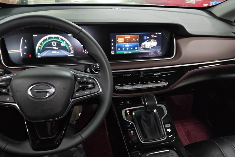 Used GAC Trumpchi M6 2023 PRO 270T DCT Luxury Edition Center Console