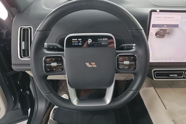 Used Li Auto L7 2023 Pro Model Steering Wheel