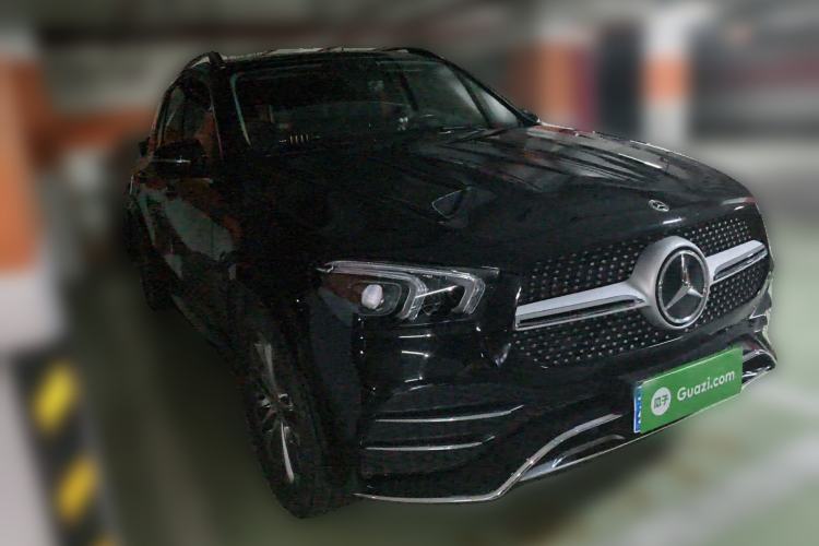 Used Mercedes-Benz GLE 2022 GLE 350 4MATIC Stylish Model Front Right 45 Deg