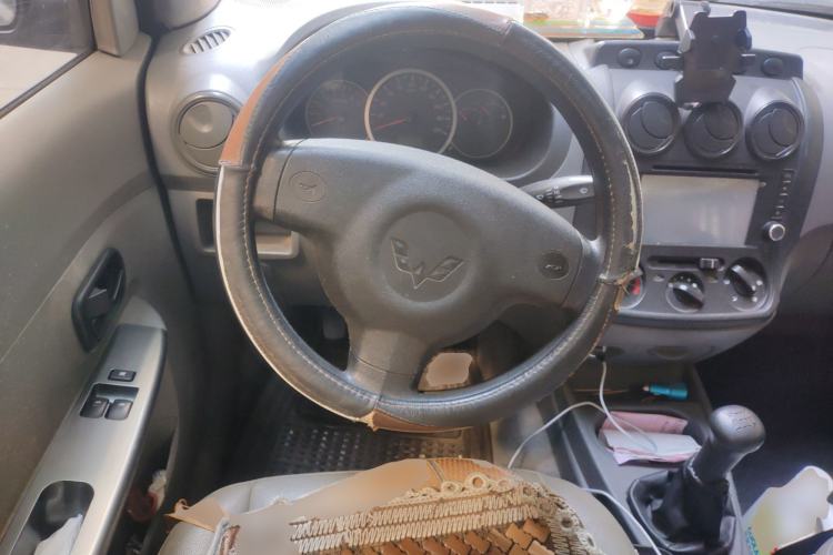 Used Wuling Hongguang 2014 1.2L Base Model China IV
