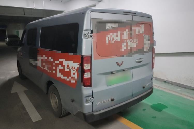Used Wuling Yangguang 2025 Model 400km Bus Edition—Comfort Edition Rear Left 45 Deg