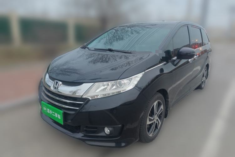Used Honda Odyssey 2015 Revised 2.4L Luxury Edition
