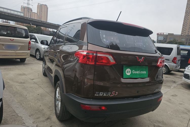 Used Wuling Hongguang S3 2019 1.5L Manual Standard Version China VI Standard
