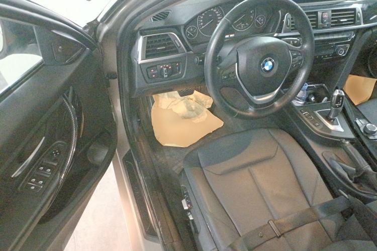 Used BMW 3 Series 2016 320Li Ambition Model