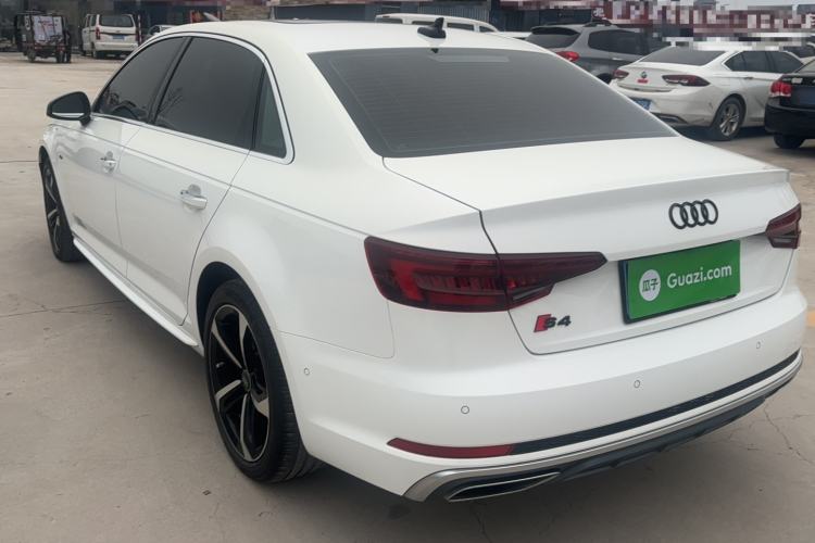 Used Audi A4L 2019 40 TFSI Fashion Edition China VI Emission Standard