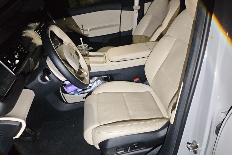 Used Nio EC6 2023 75 kWh
