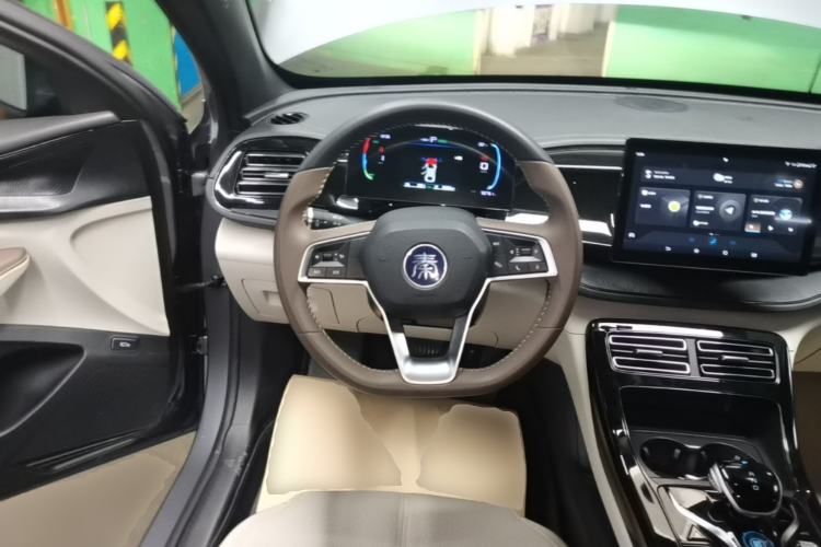Used BYD Qin PLUS 2023 Champion Edition DM-i 55KM Leading Model

