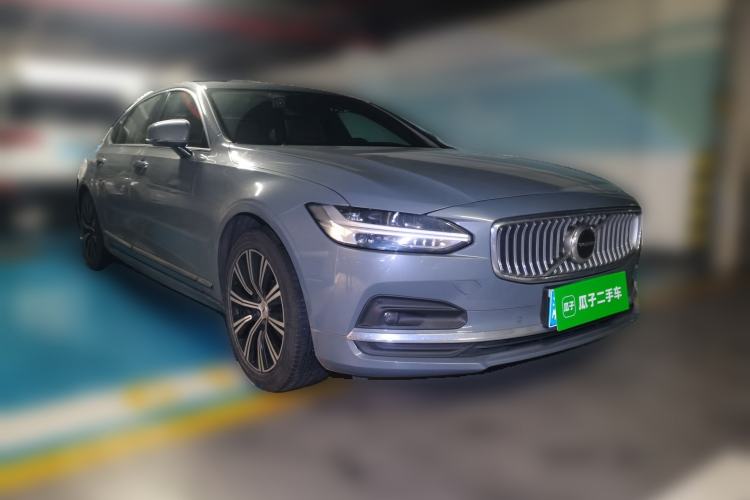Used Volvo S90 2021 B5 Zhiyuan Luxury Edition Front Right 45 Deg