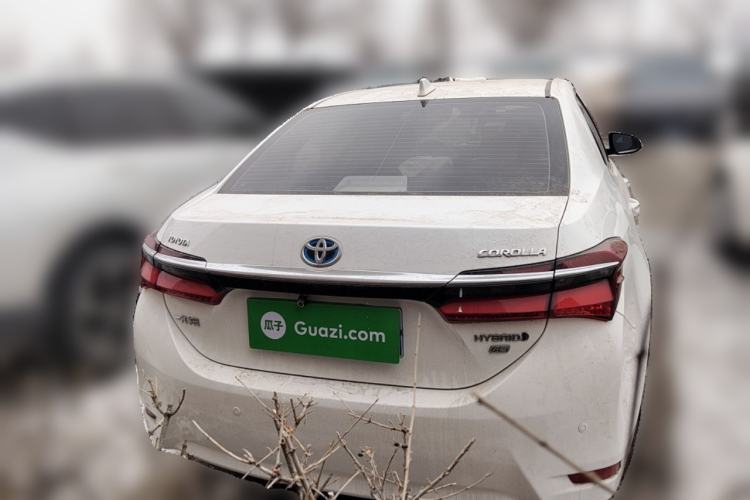 Used Toyota Corolla 2016 Dual-Engine 1.8L E-CVT Elite Edition
