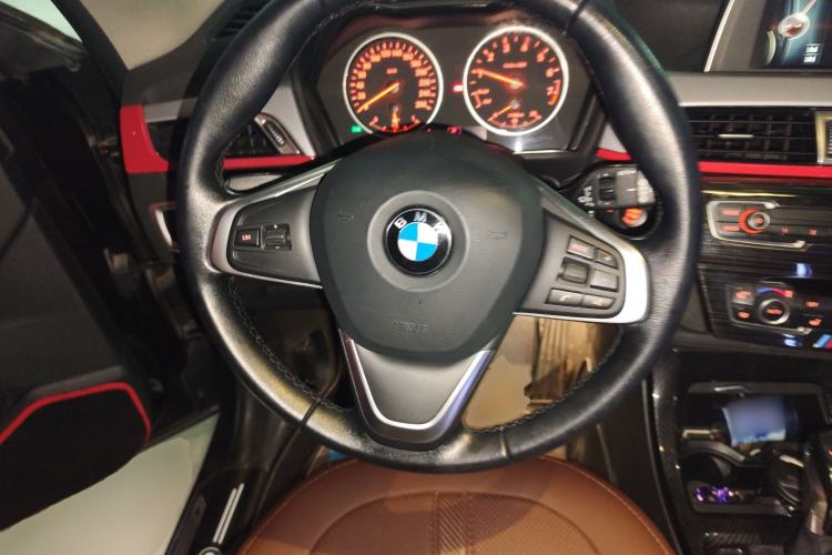 Used BMW X1 2016 sDrive18Li Premium Edition Steering Wheel