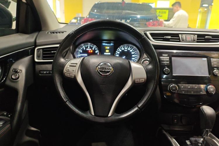 Used Nissan Qashqai 2017 2.0L CVT Luxury Edition China V Standard Steering Wheel