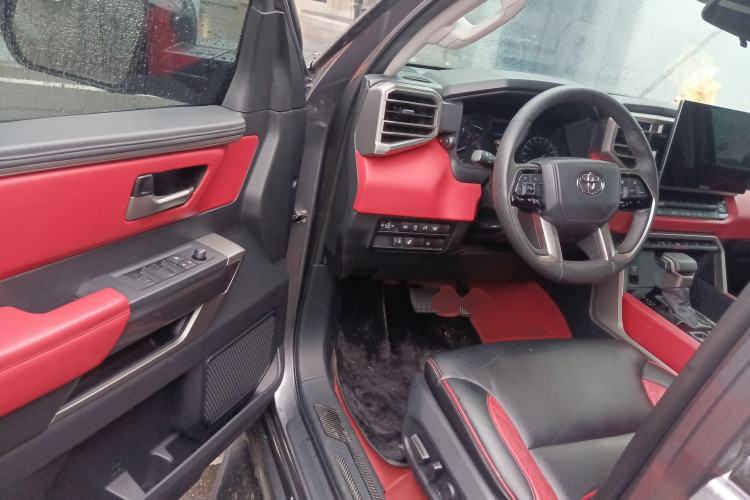 Used Toyota Tundra  Driver Seat