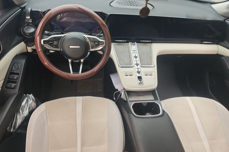 Used Haval Fierce Dragon Max 2023 1.5L Hi4 105 Four-Wheel Drive Navigation Edition Center Console