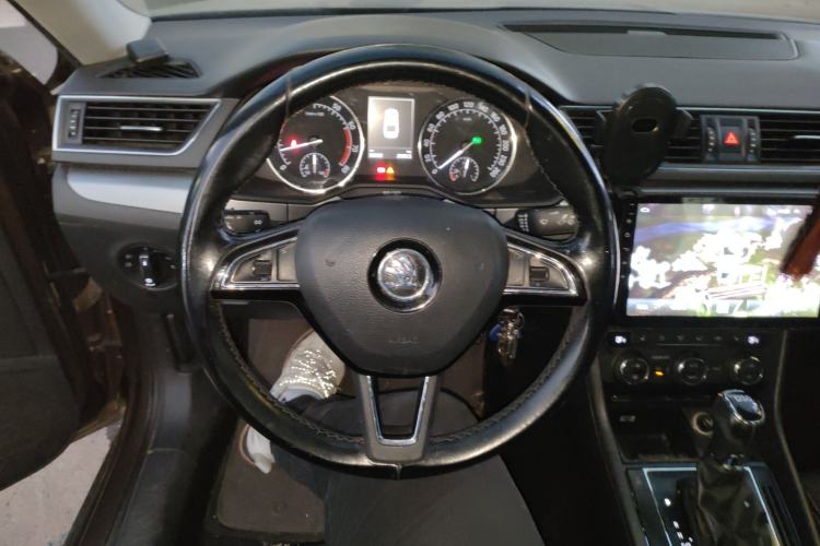 Used Skoda Superb 2016 TSI280 DSG Smart Drive Edition
