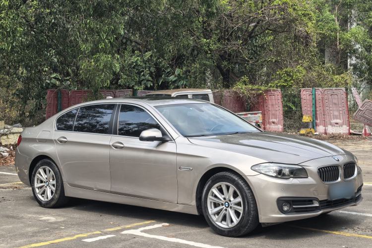 Used BMW 5 Series 2014 520Li Elegant Model
