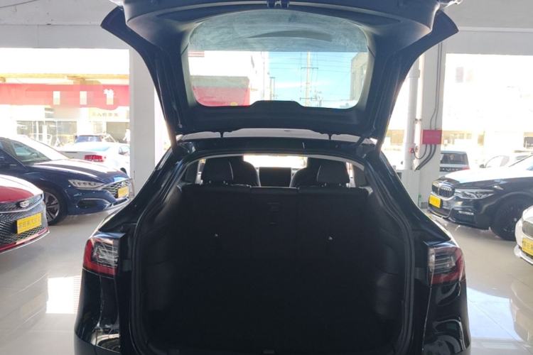 Used Tesla Model Y 2023 Rear-Wheel-Drive Version