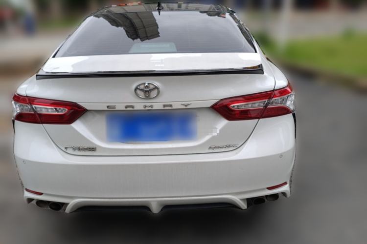 Used Toyota Camry 2021 2.0S FENGSHANG Edition
