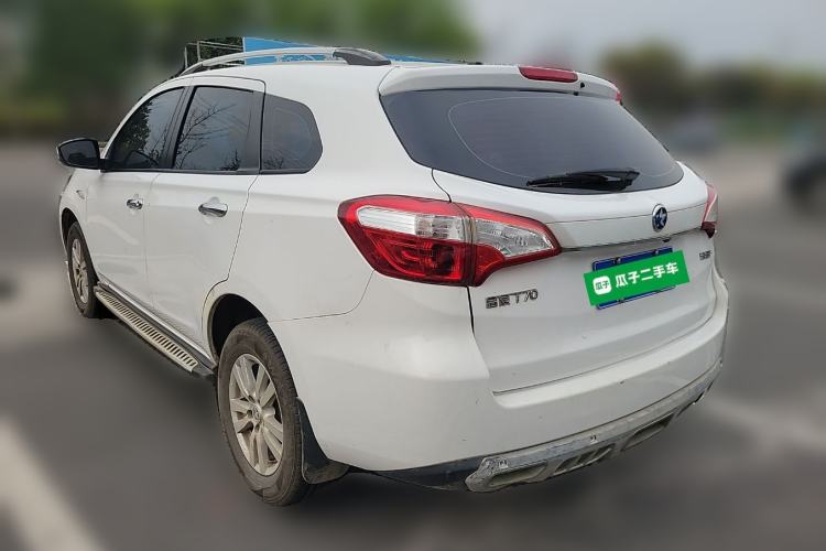 Used Venucia T70 2016 1.6L Manual Ruixing Edition
