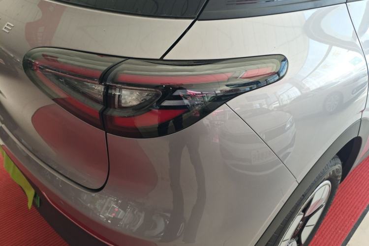 Used Geely Galaxy Geome 2026 Model 410km Carefree Edition Right Rear Taillight