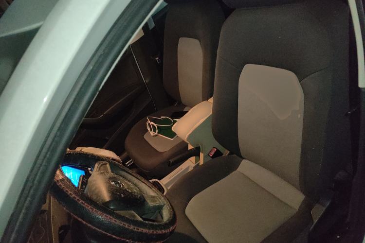 Used Skoda Rapid 2016 1.6L Manual Front-Wheel-Drive Version