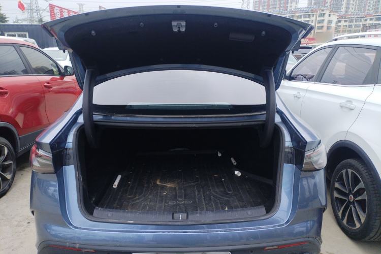 Used BYD Seal 06 New Energy 2024 DM-i 80KM Prestige Model Trunk