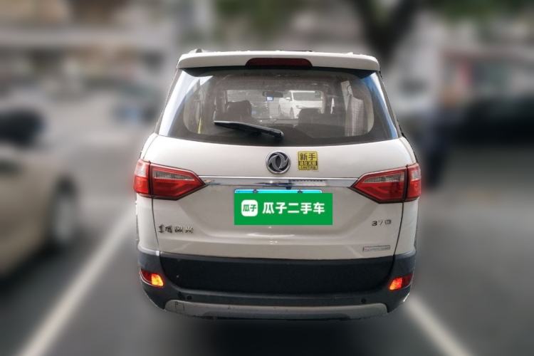 Used Dongfeng Fengon 370 2016 1.5L Manual Luxury 7-Seater
