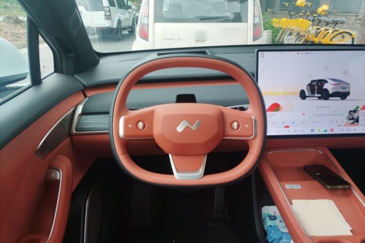 Used ONVO L60 2024 60 kWh Rear-Drive Version