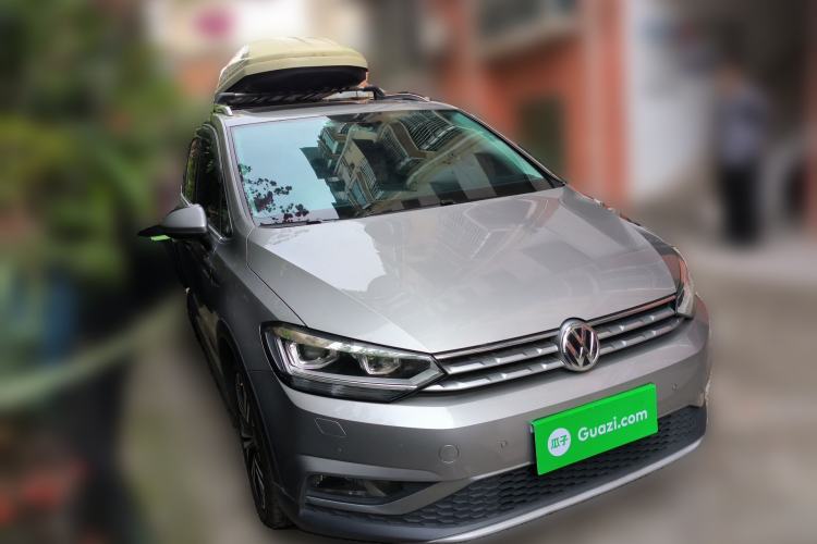 Used Volkswagen Touran 2018 Volkswagen Touran L 280TSI DSG Boundary Edition 7 Seats China V Emission Standard Front Right 45 Deg