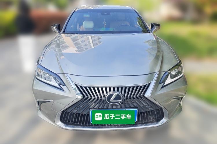 Used Lexus ES 2020 200 Excellence Edition Front