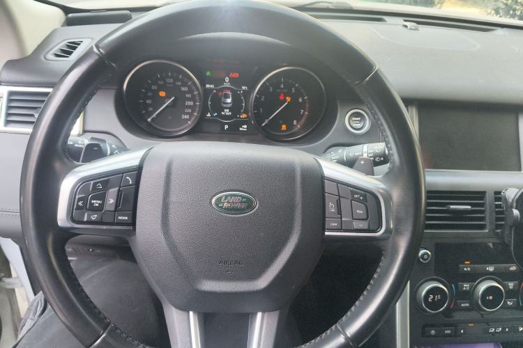 Used Land Rover Discovery Sport 2018 240 PS SE Version Steering Wheel
