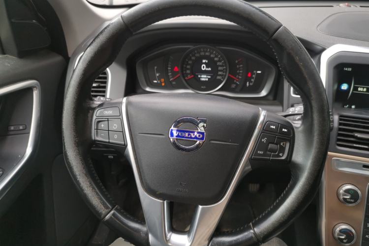 Used Volvo XC60 2017 T5 Smart Upgrade Edition
