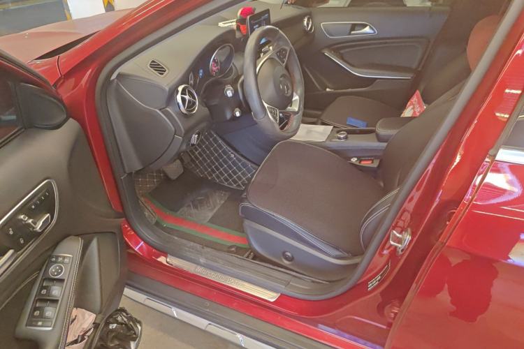 Used Mercedes-Benz GLA 2019 GLA 200 Fashion Model Driver Seat