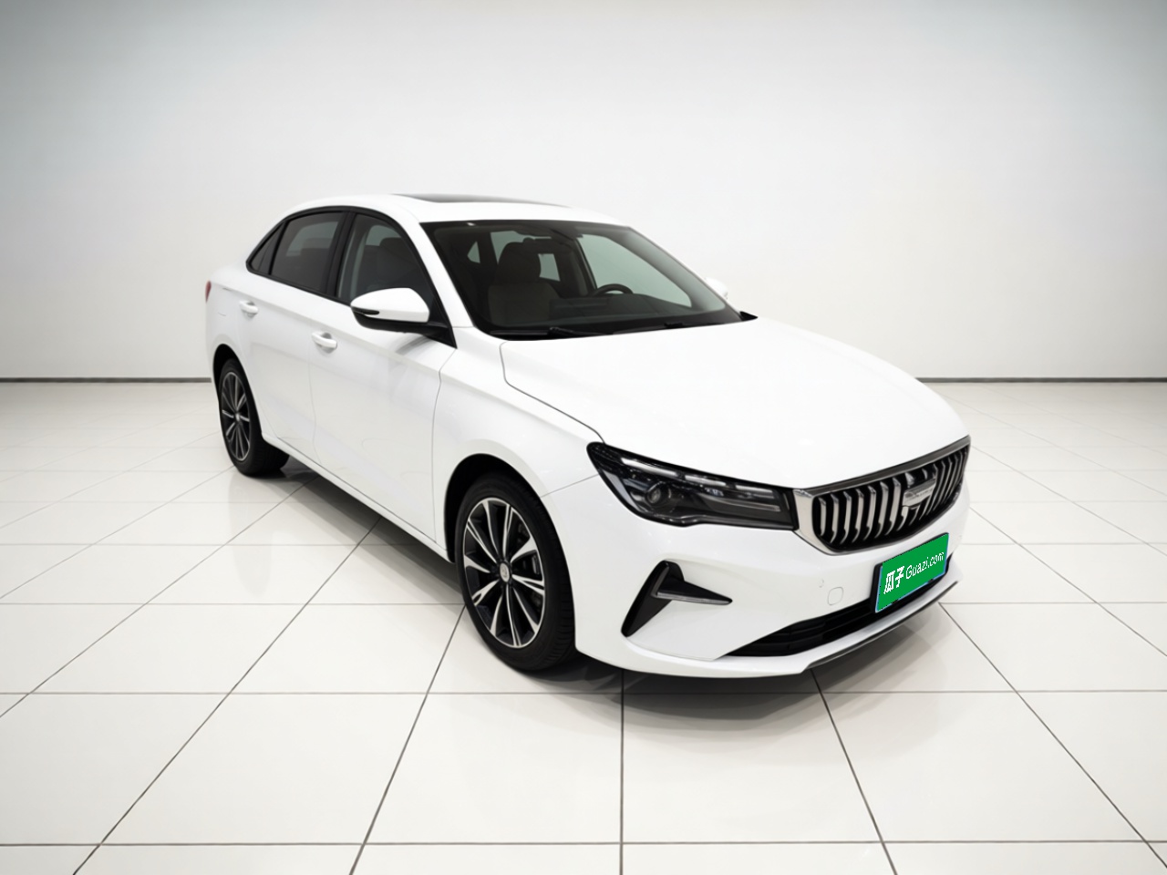 Geely Auto Emgrand 2025 4th Generation 1.5L CVT Luxury Version — снимка 3
