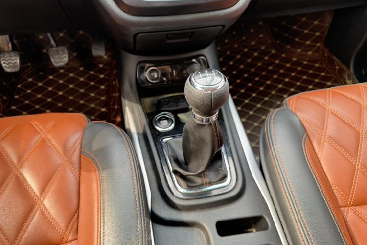 Used SWM X3 2018 1.5L Manual Fashion Model
