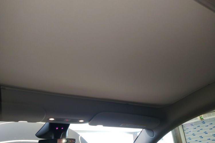 Used Tesla Model Y 2024 Long-Range All-Wheel-Drive Version