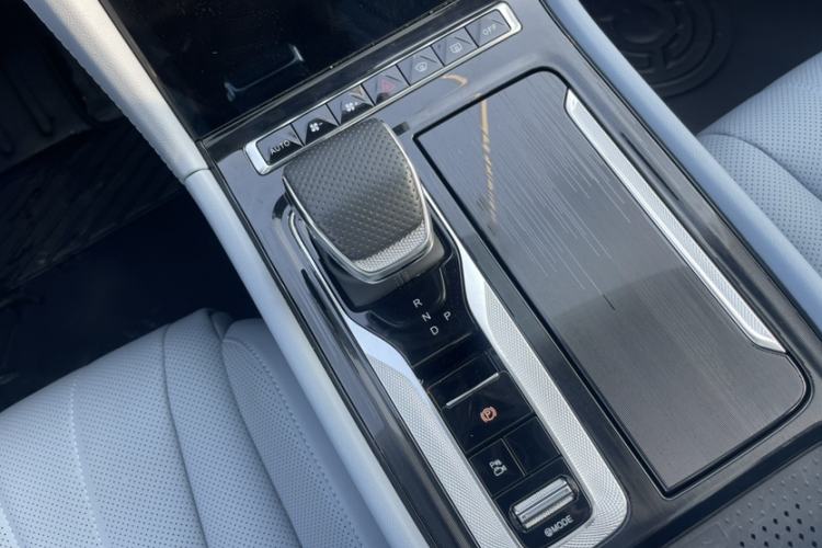 Used Hongqi H5 PHEV 2025 170 Super Hybrid Version
