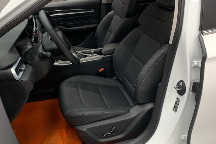 Used Geely Auto Emgrand 2026 Model 4th Generation 4 Millionth Anniversary Edition 1.5L CVT Feiyue Edition
